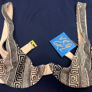 VRG GRL bikini top S